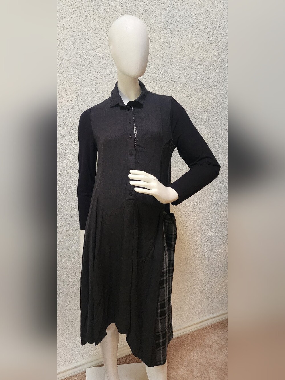Alembika Black Long-Sleeve Shirt Dress with Plaid Side Panel Size 1